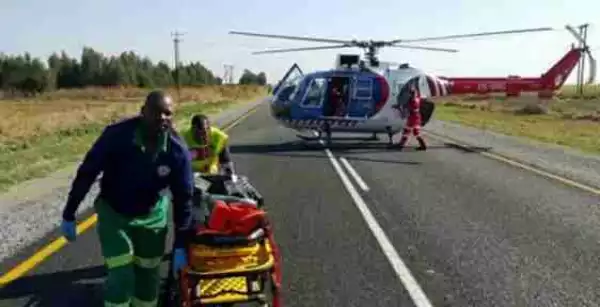Nine left injured after bakkie rolls on R721 in Free State